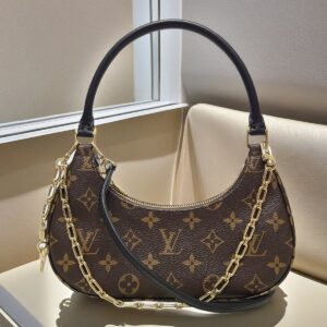 Louis Vuitton Style Chain Shoulder Bag