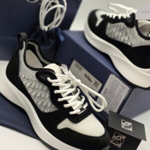 Roma Classic Sneakers